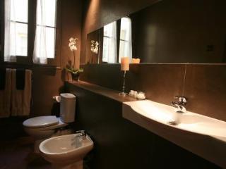 Vrabac Guesthouse Barcelone Extérieur photo