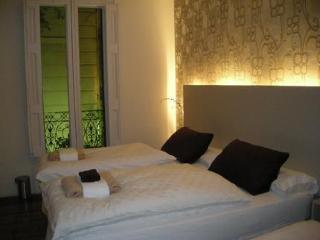 Vrabac Guesthouse Barcelone Extérieur photo